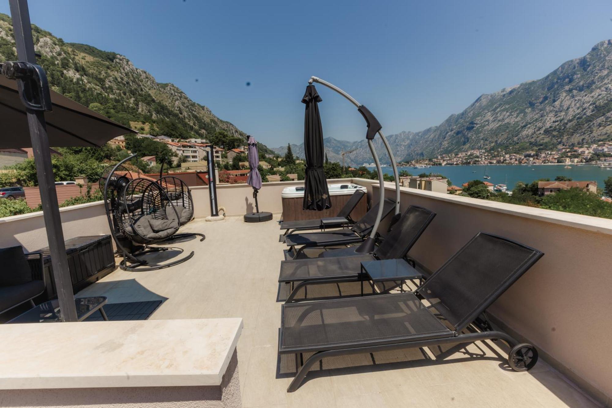 Marea Deluxe Apartments Kotor Exterior foto